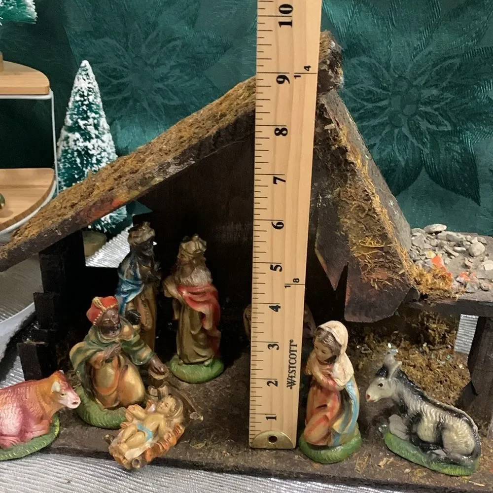 Nativity Set‎ Wooden Manger With 8 Figures Retro Christmas Vintage Made In Italy